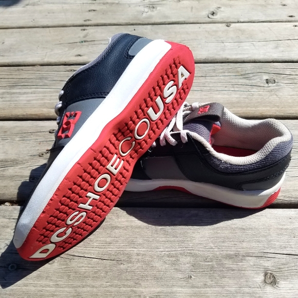 DC Skate shoes - Picture 3 of 4